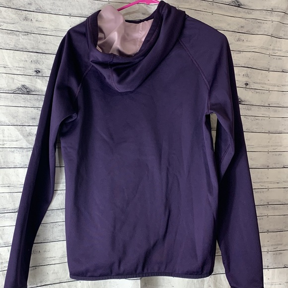 Nike pullover sweatshirt with hoodie - Picture 2 of 9